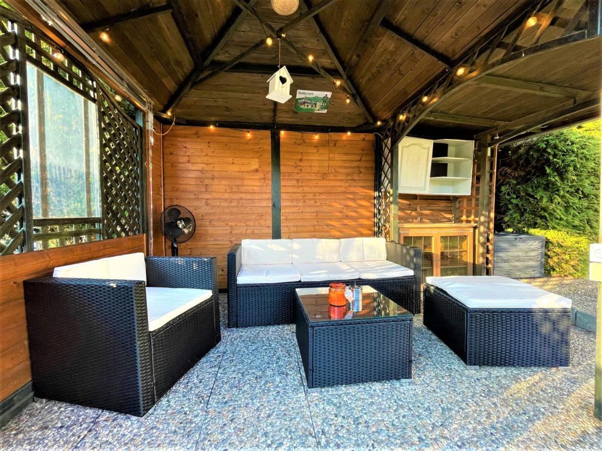 ブライTraumhafter Moselblick, Garten & Lounge, Boxspringbett, Top Lageアパートメント エクステリア 写真